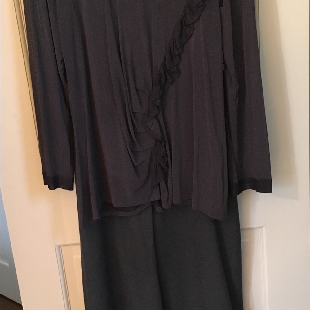 Cannisse Nylon Top and Linen Trousers